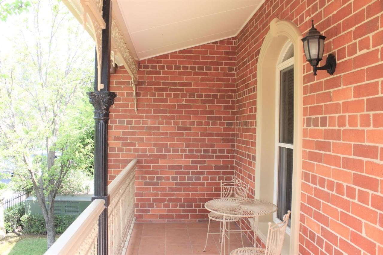 Carlyle Suites & Apartments Wagga Wagga Exterior photo